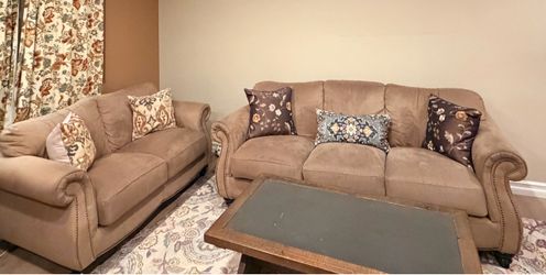 Ashley 2 piece sofa set