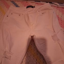 Women's size 7 skinny mid rise jeans