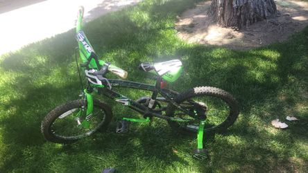 Boys BMX bike