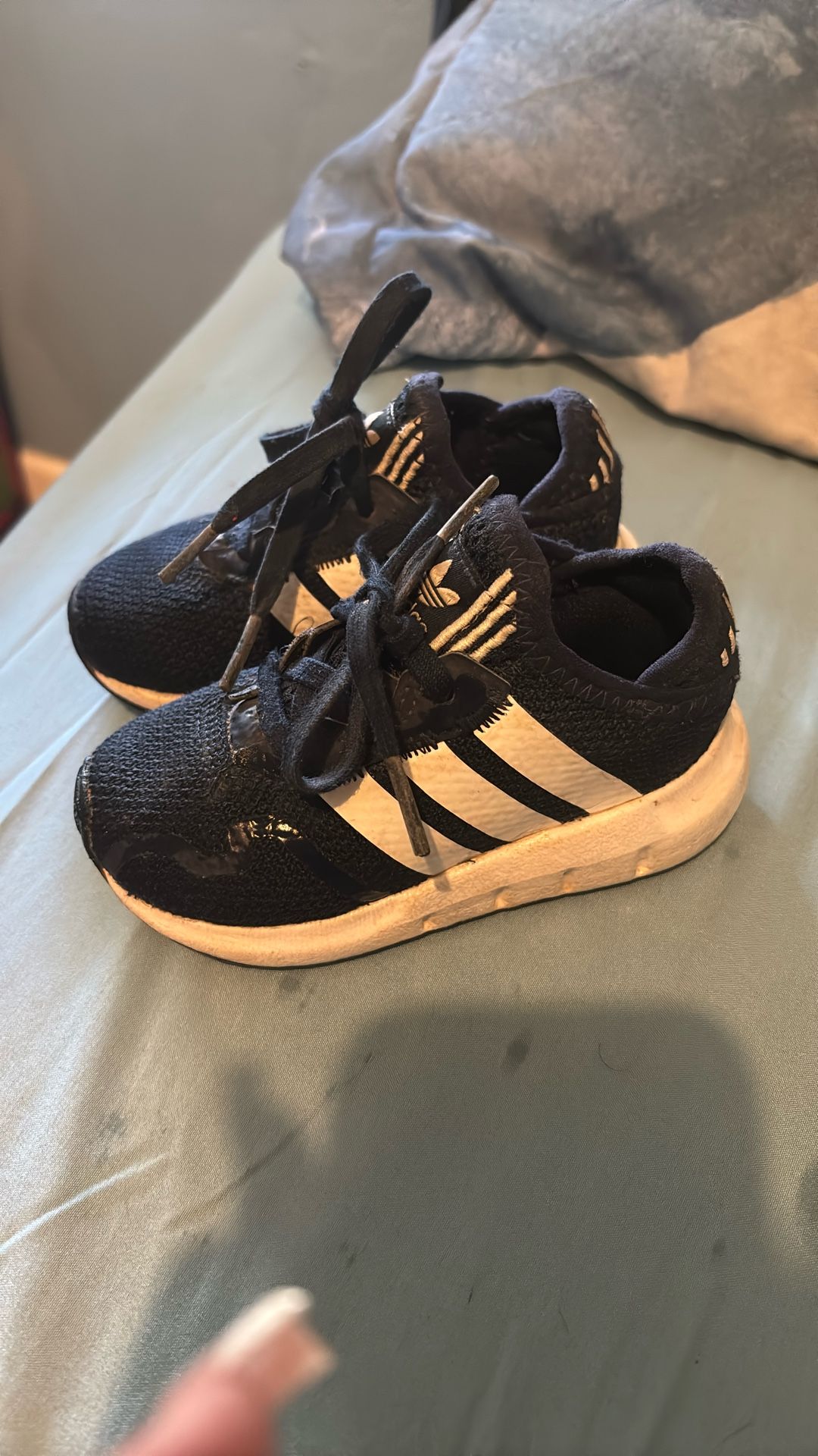 Bkue Adidas 6
