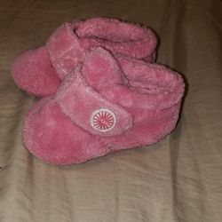 Ugg Baby Slippers Size 1