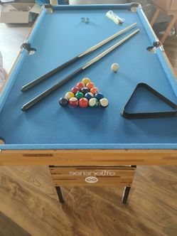 Small pool table