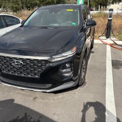 2019 Hyundai Sante Fe SE