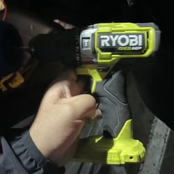 Ryobi Drill With Charger