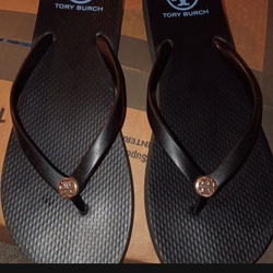 Tory Burch flip flops/Other shoe Size 11M  bundle - Pickup Only