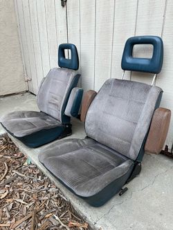 VW Vanigan seats