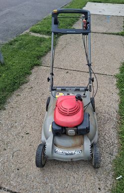 Self propelled mower. Won't start