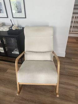 Rocking Chair 