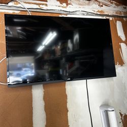 JVC 40” TV 