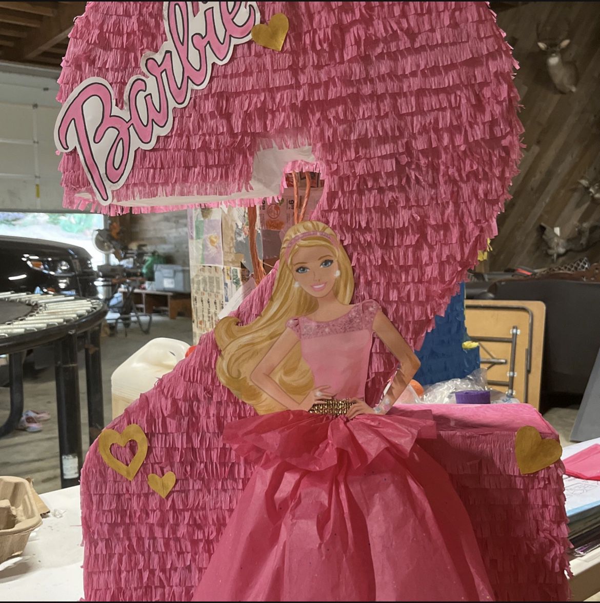 Barbie Piñata 