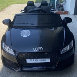 Audi TT RS Ride On Car