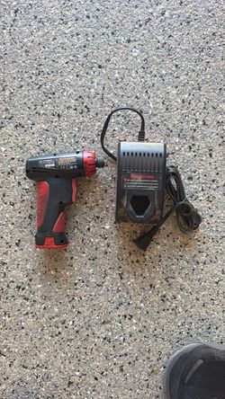 Snap-on Cordless Screwdriver with Charger