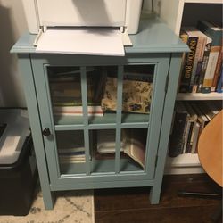 End Table/nightstand