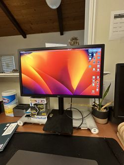 LG UltraFine 4K 