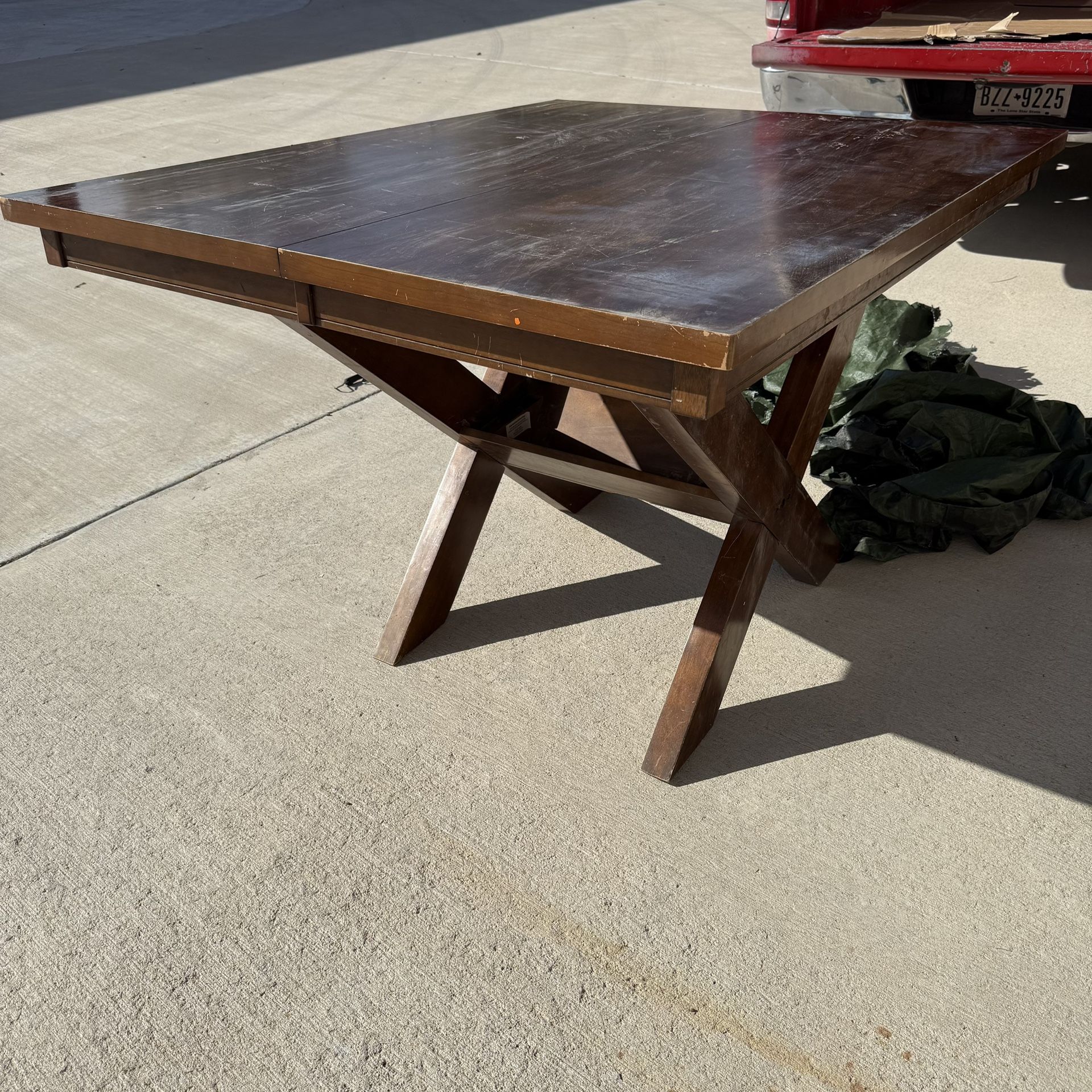 🎁SOLID WOOD DINNER TABLE WITH EXTENSION AND 4 HIGH CHAIRS 60” X48” X38”🎁