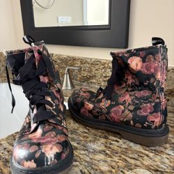 Floral Boots