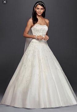 Ivory wedding dress size 4
