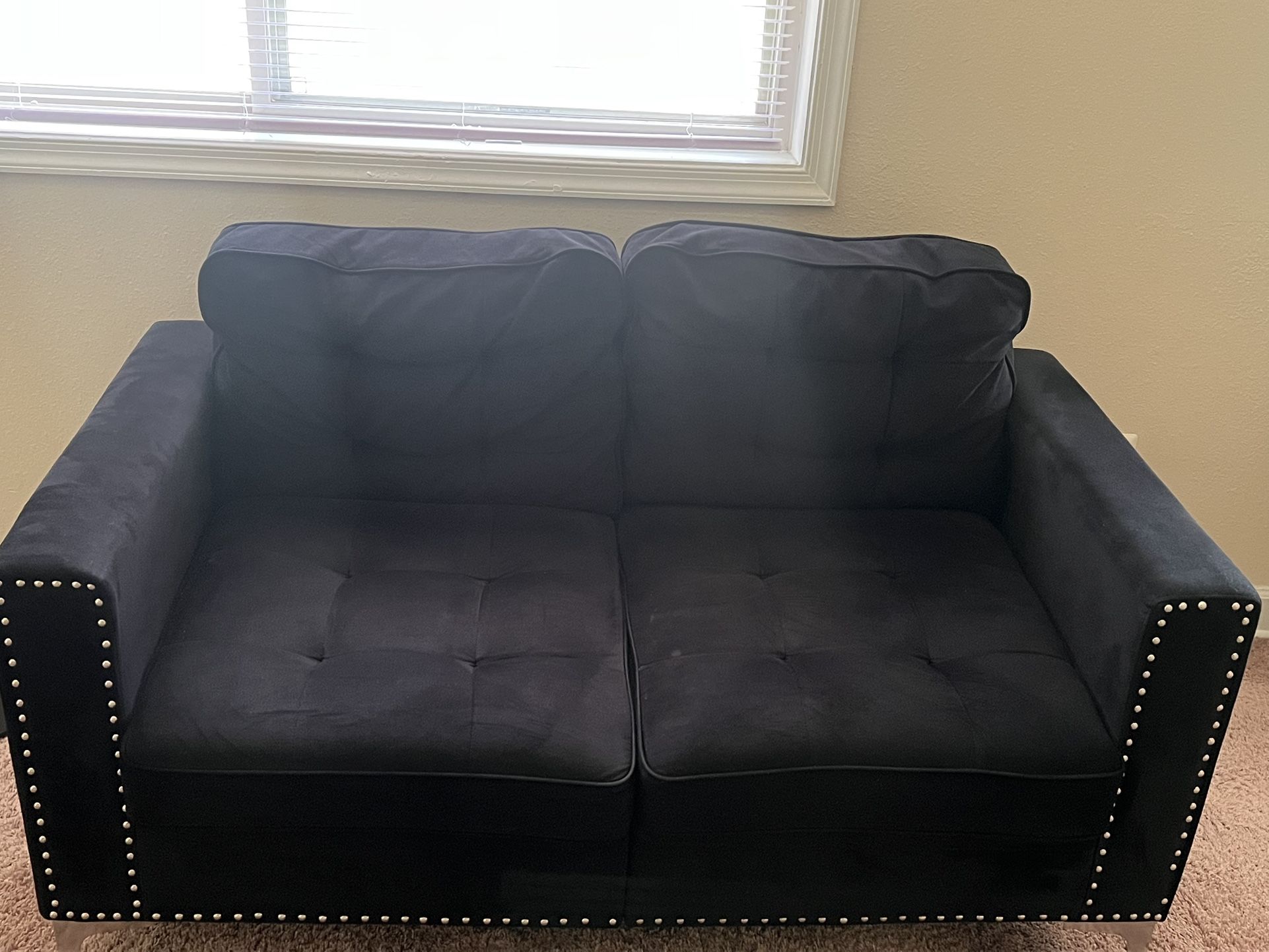 Loveseat, Back