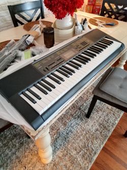 Casio ctk-2080 with the stand