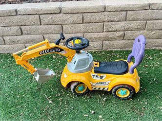Bulldozer ride on toy for toddlers