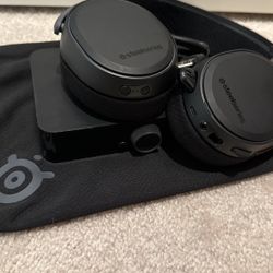 SteelSeries Arctis Pro Wireless