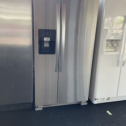 Whirlpool Side By Side Refrigerator 33 Inch Wide ,2021