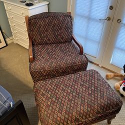Large Accent Chair with Ottoman 