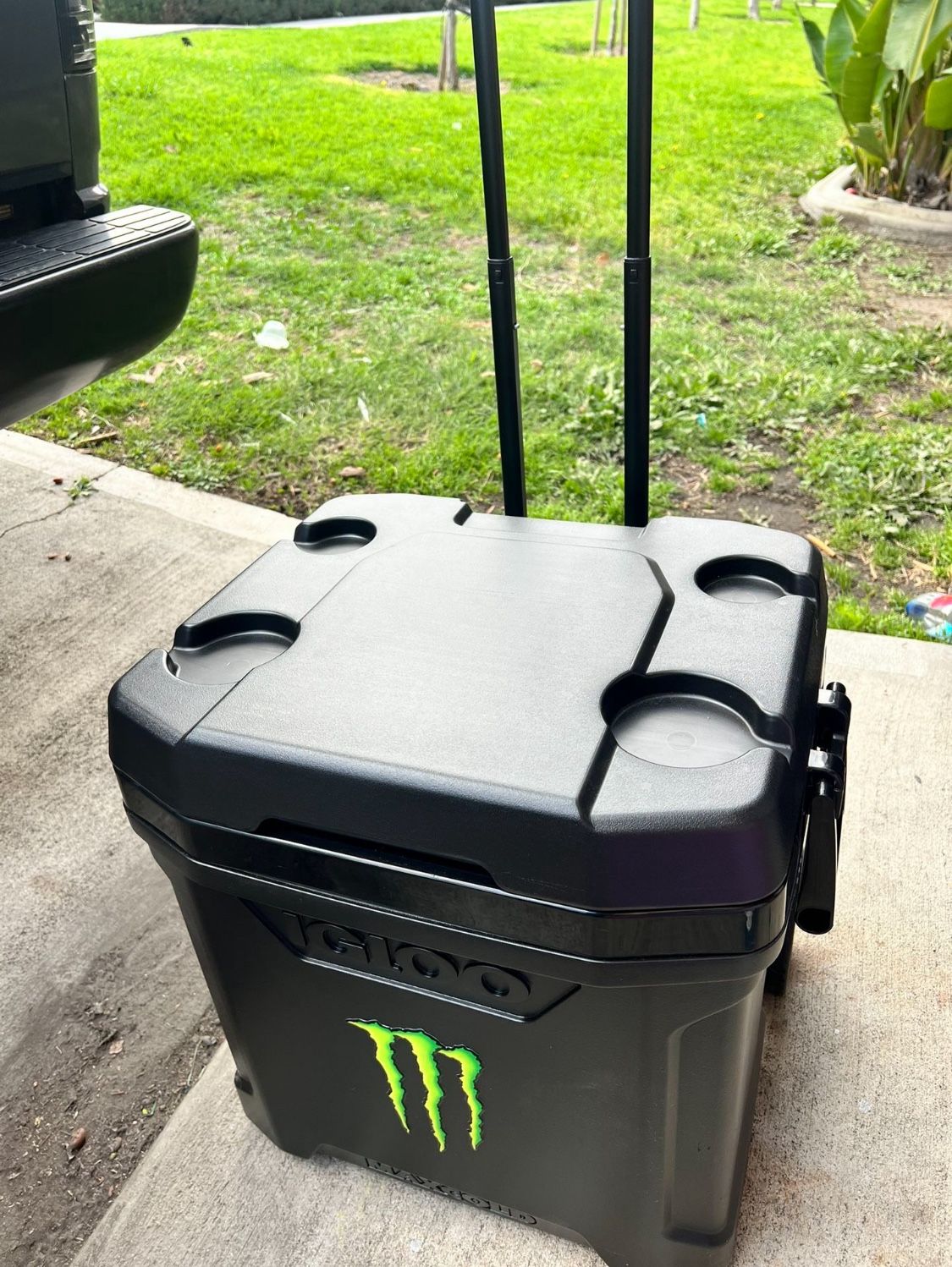 Igloo Wheeled Cooler