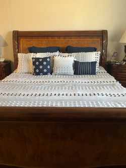 Bedroom Set  + California King Mattress