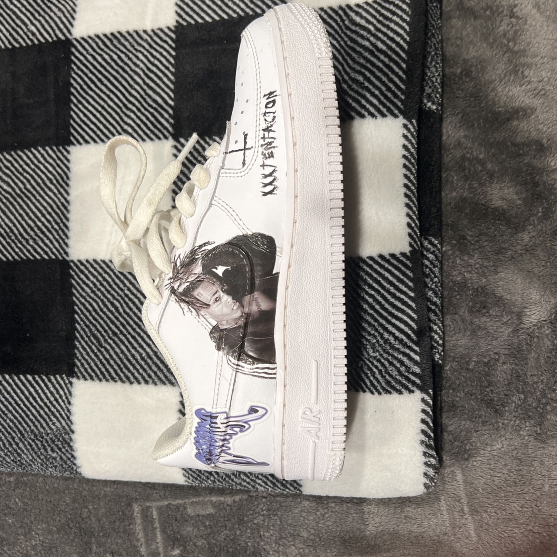 White Air Force Juice Works 