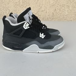 Jordan 4 Fear
