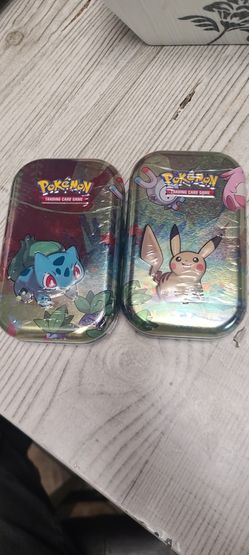 Kanto Friends Mini Tin. Evolving Skies Darkness Ablaze