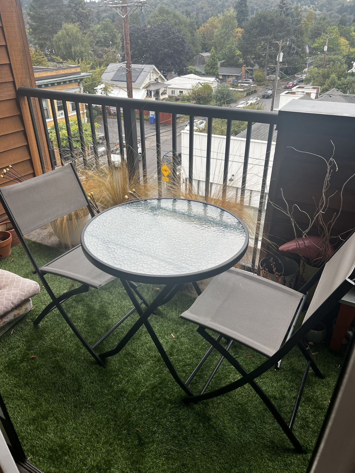 Bistro Table + 2 Chairs