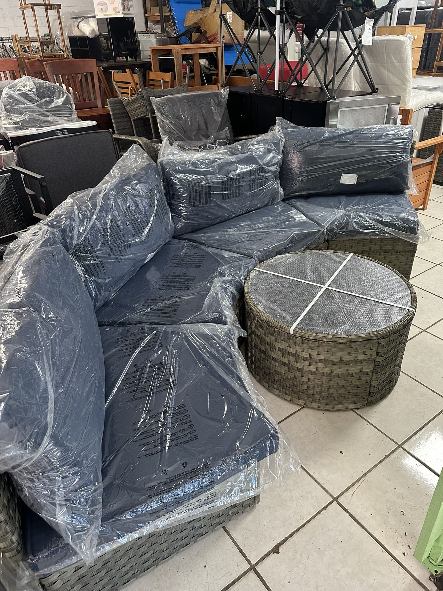 5pcs outdoor patio furniture (as pictures)