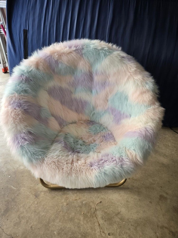 Foldable Saucer Chair