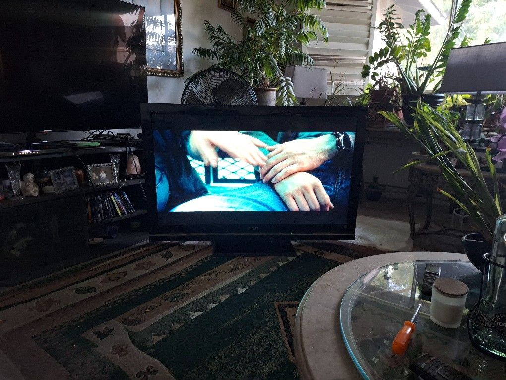 Sony Bravia Kdl 55v5100 55" 1080p Lcd Tv