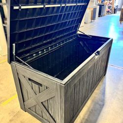 120 Gallon Deck Box Black 