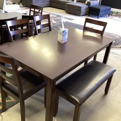 New Table 6 Pc Set Casual Dining Set Free Delivery 🚚 