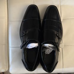 Dress shoes