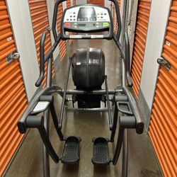 Cybex International Arc Trainer