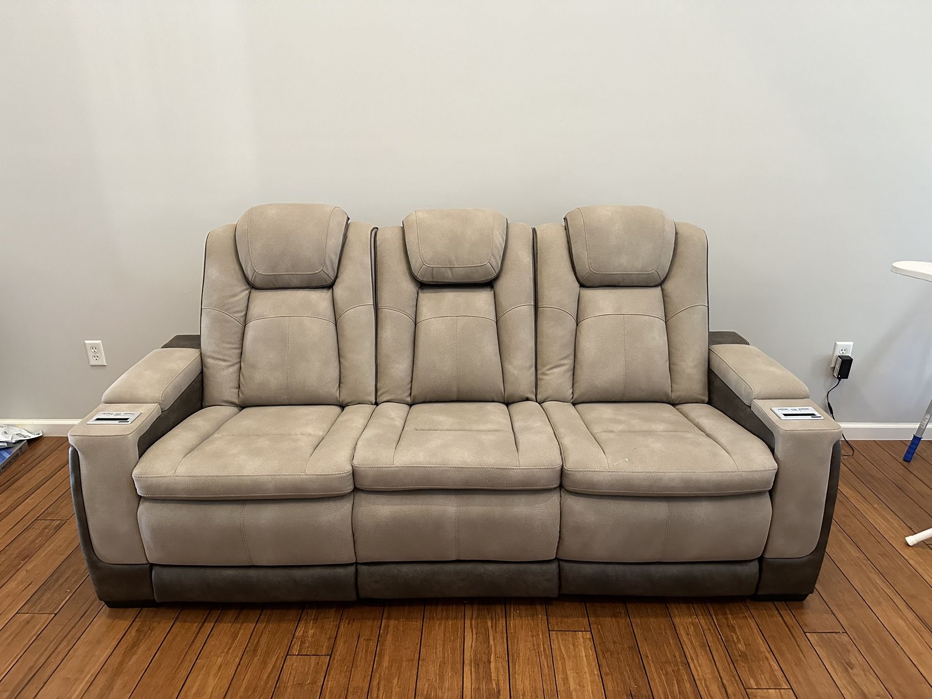 Next-Gen DuraPella Dual Power Reclining Sofa (Ashley)