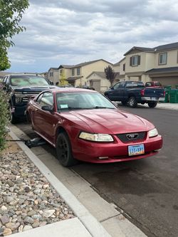 2004 Ford Mustang