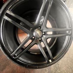 20 inch wheels staggered 20x10 rear 20x9 front bolt pattern 5x120 