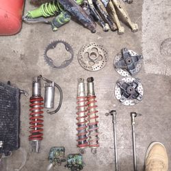 1987 Honda TRX250r Parts Lot