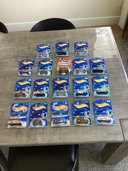Hot Wheels Cars Lot of 18