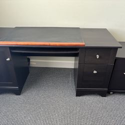 Desk With 2 Drawer File Cabinet
