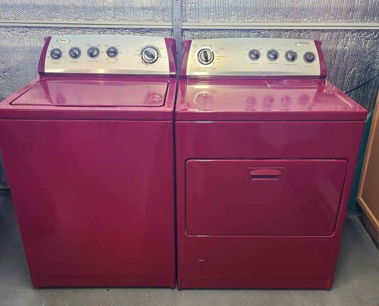 Whirlpool Washer and Gas Dryer Matching set ((())) (()) ()