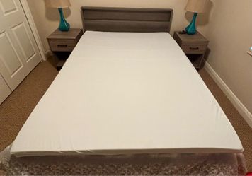 3” Memory foam Queen mattress topper