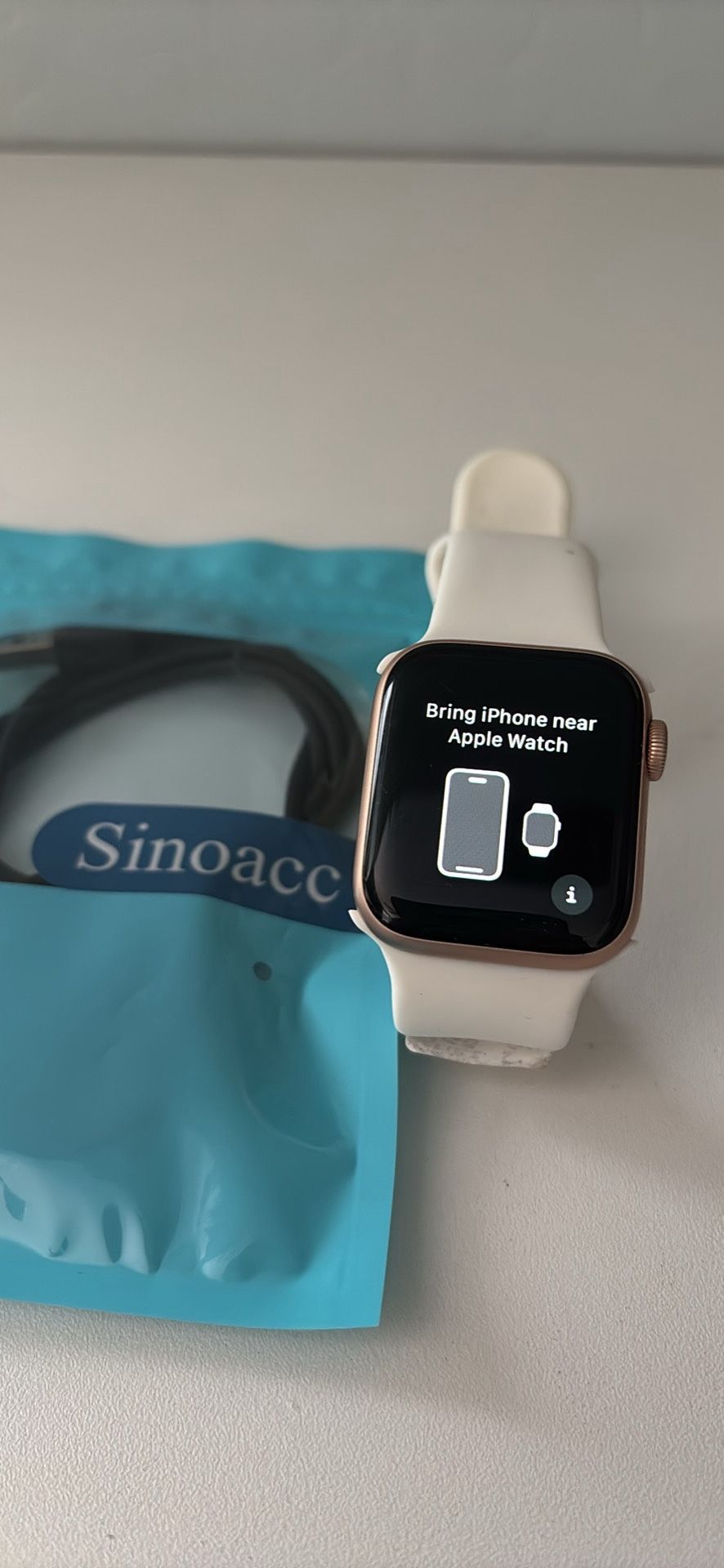 Apple Watch Series 4 Cellular! Like New! 