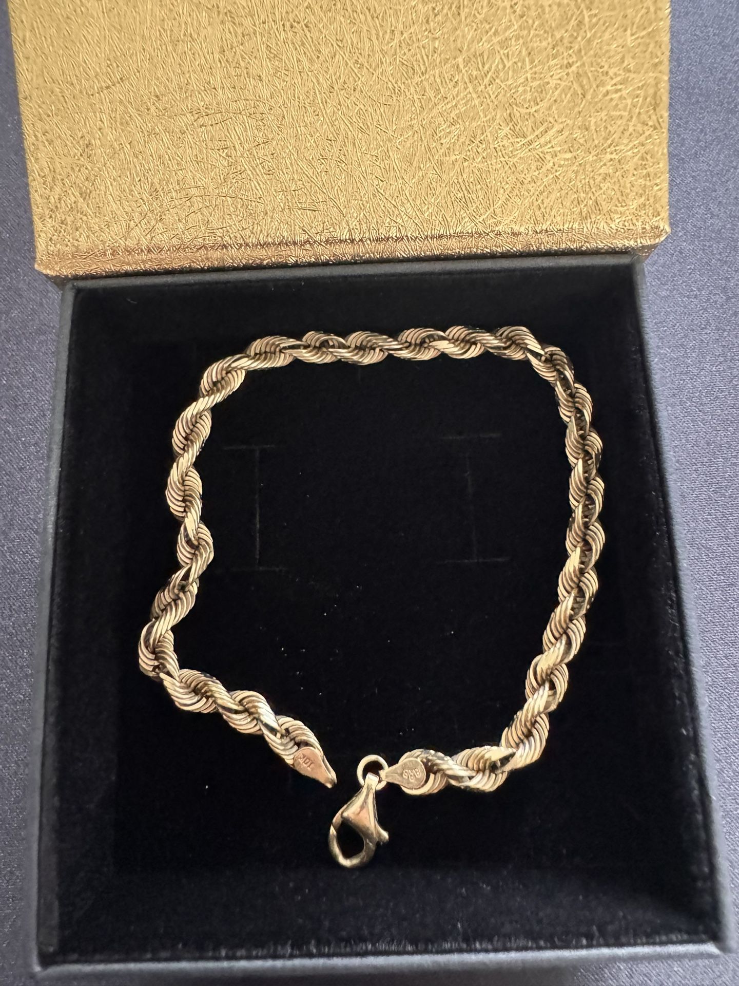 10 Karats Solid Gold Bracelet 